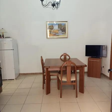 Cartuzza 18 شقة